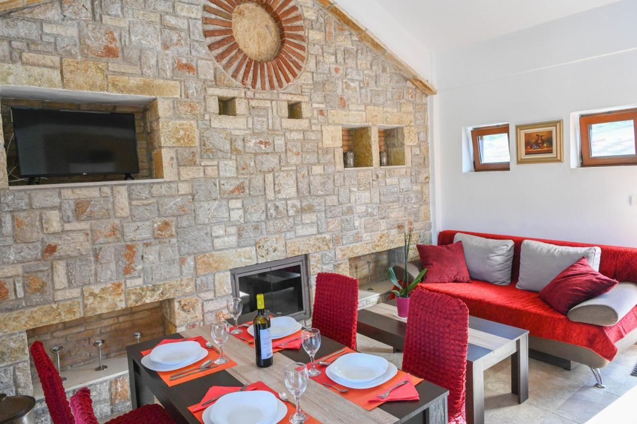 Αριων Village & Suites Nauplie Extérieur photo
