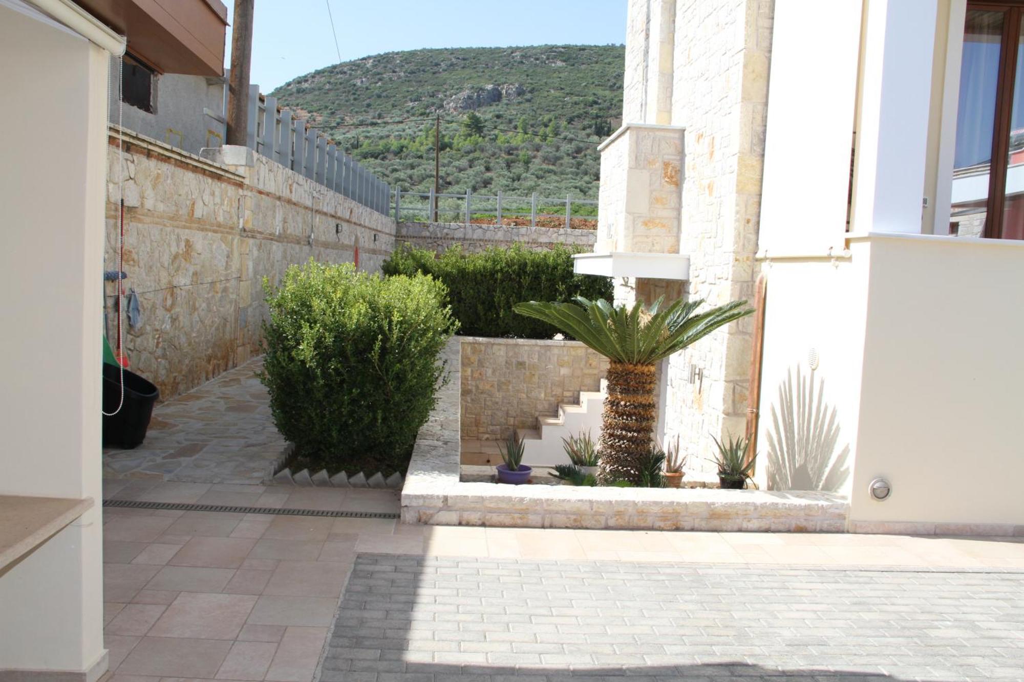 Αριων Village & Suites Nauplie Extérieur photo