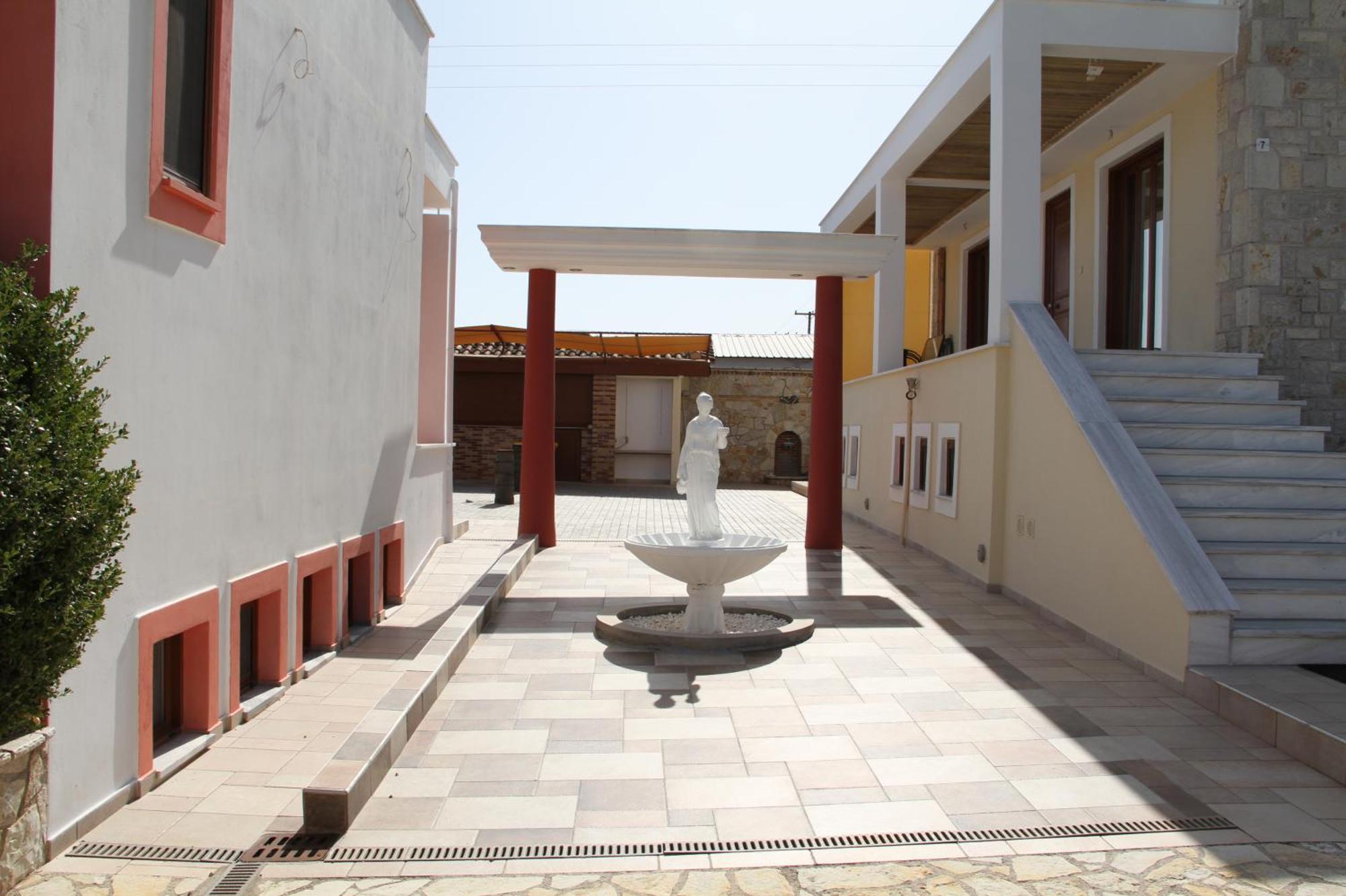 Αριων Village & Suites Nauplie Extérieur photo
